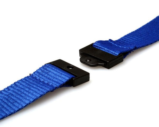 Cordoncino Blu piatto 20 mm con clip in metallo (100 pezzi)